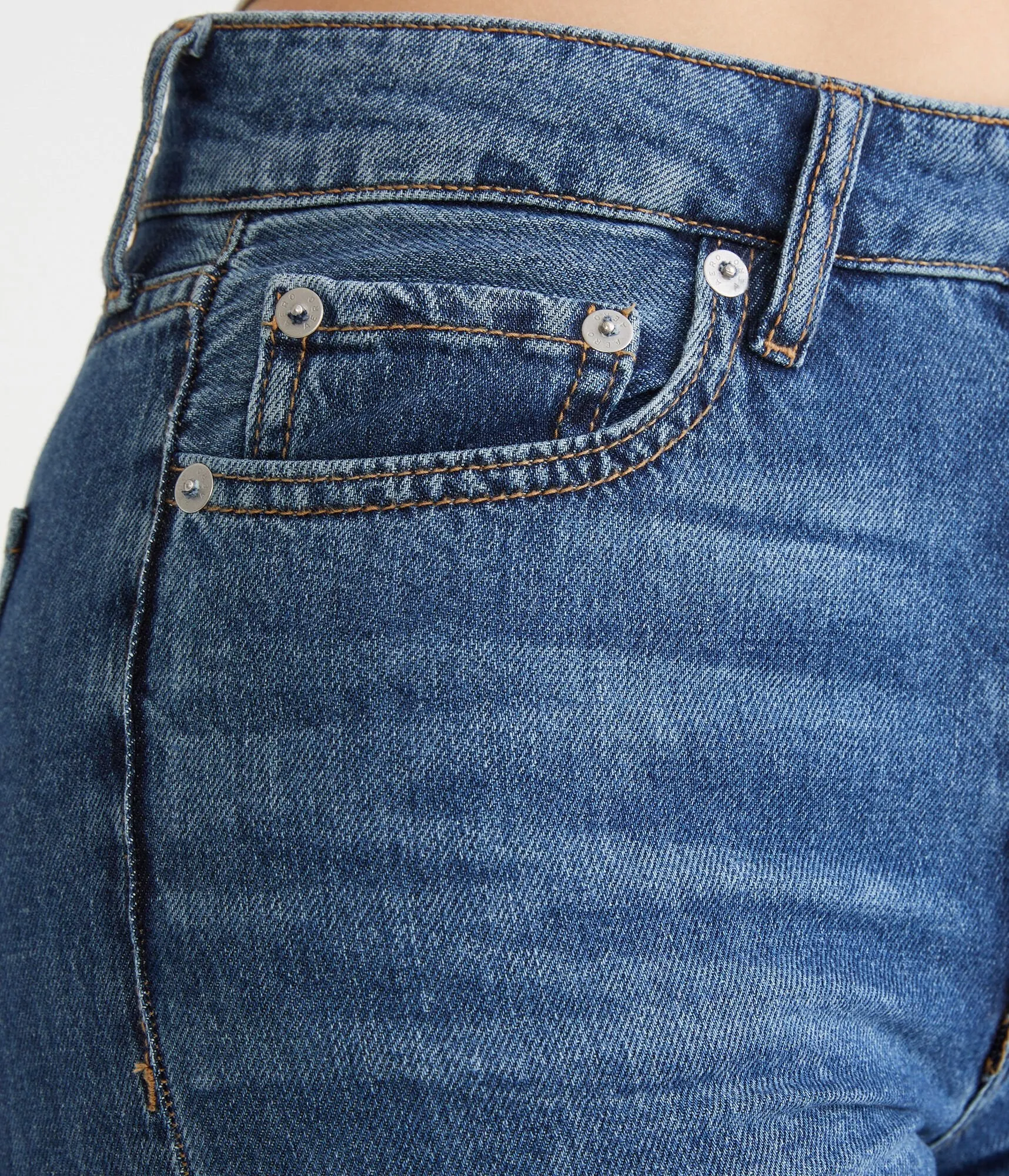 Aeropostale Women's '90S Super High-Rise Wide Leg Jean***