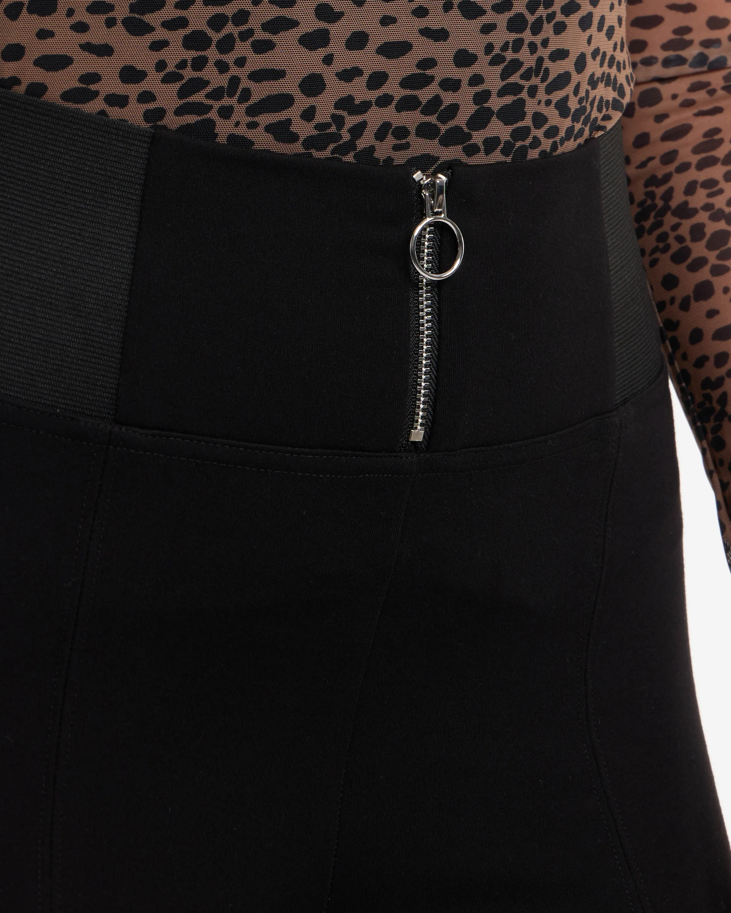 BEBE Women's Elastic High Waist Slit Front Legging