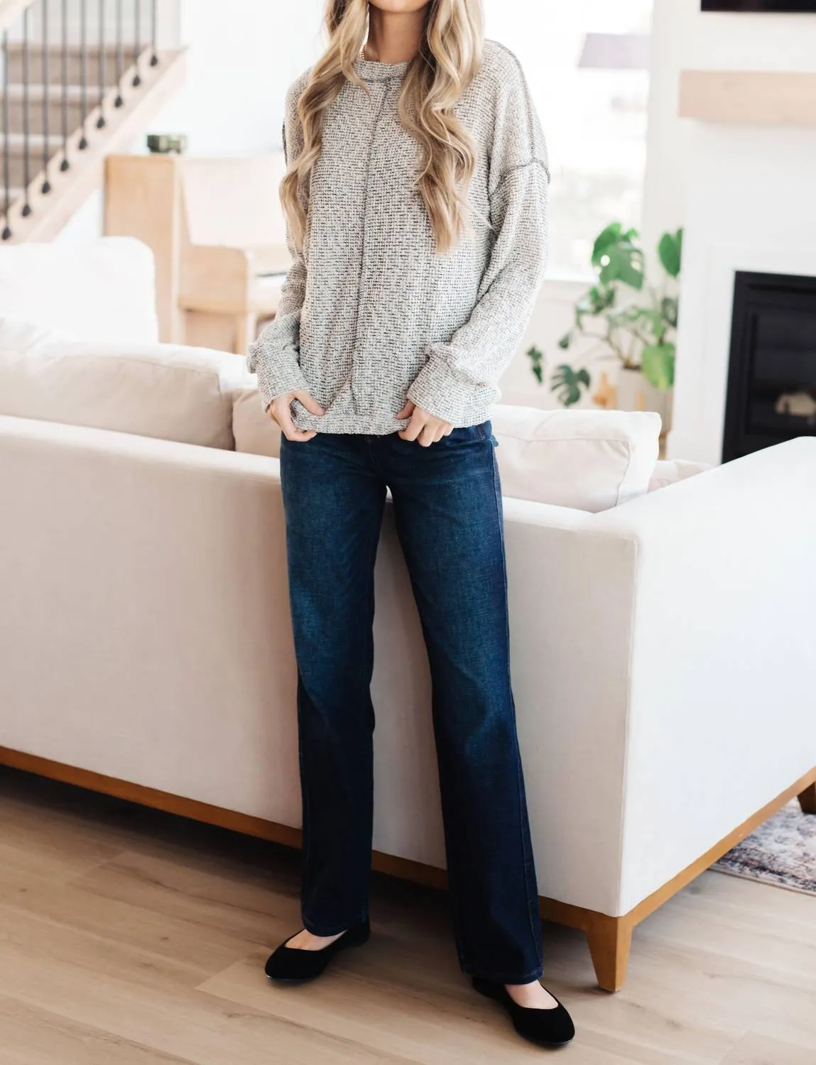 Both Sides Of The Story Pullover Top In Heather Grey