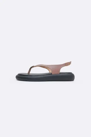BUTTON FLIP SANDALS