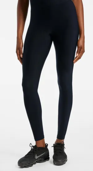 Center Stage Pro Fleece Legging In Black