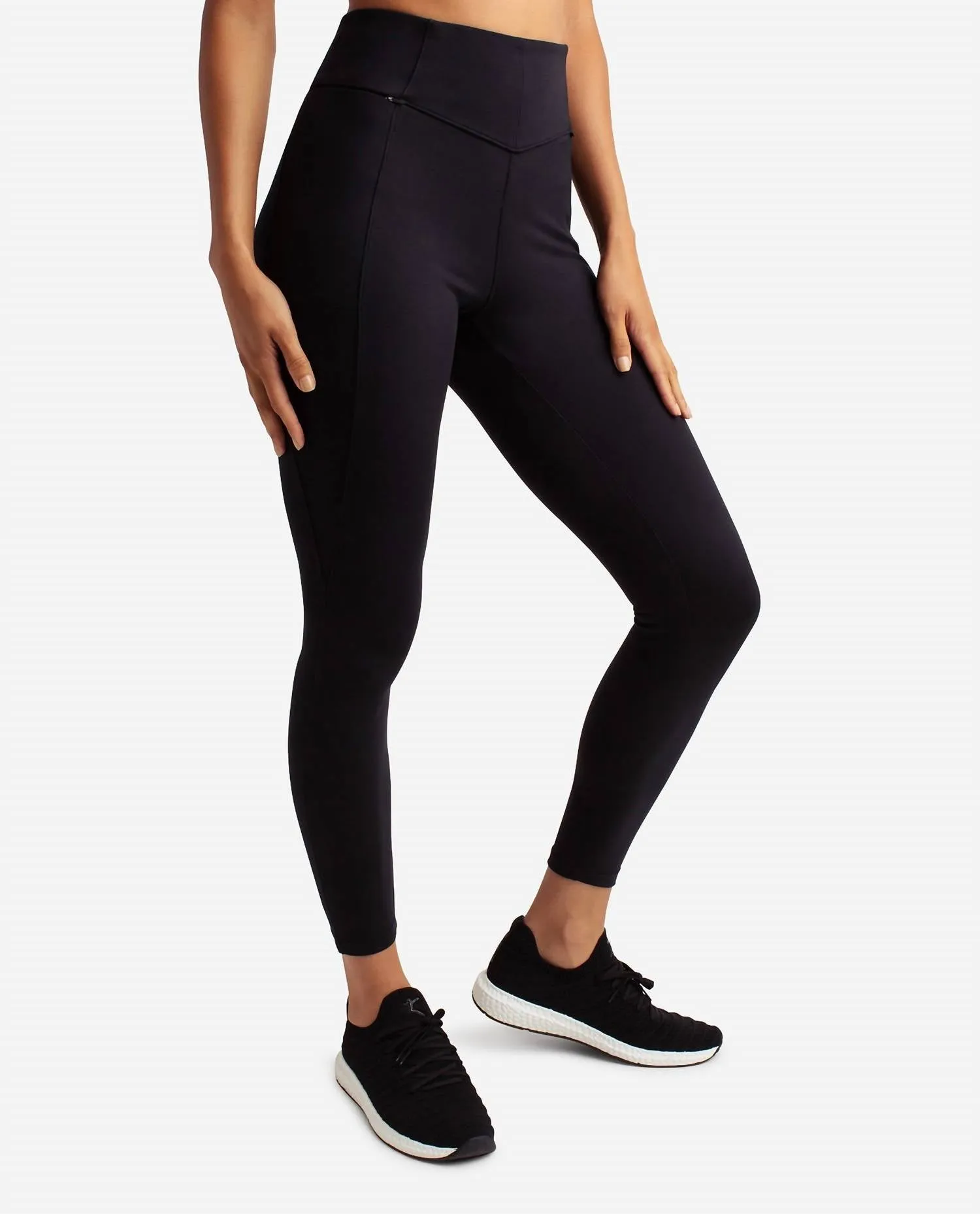 Eclipse 7/8 Leggings In Black Salt