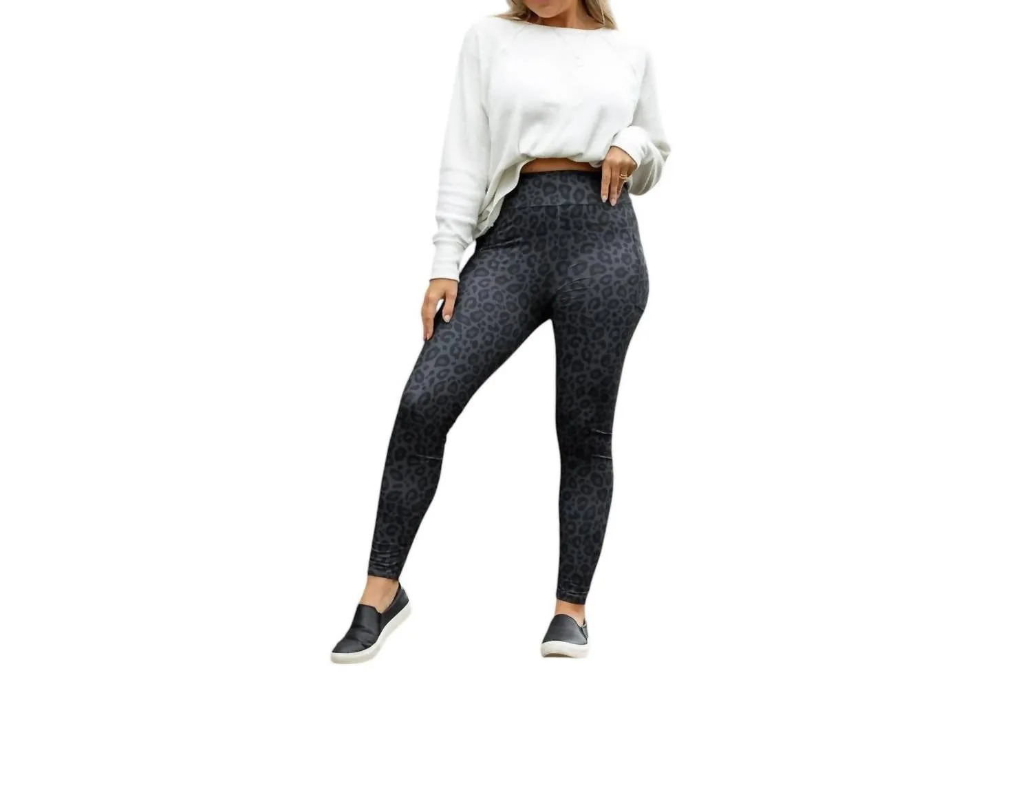 Full Length Leggings With Pockets In Black Leopard