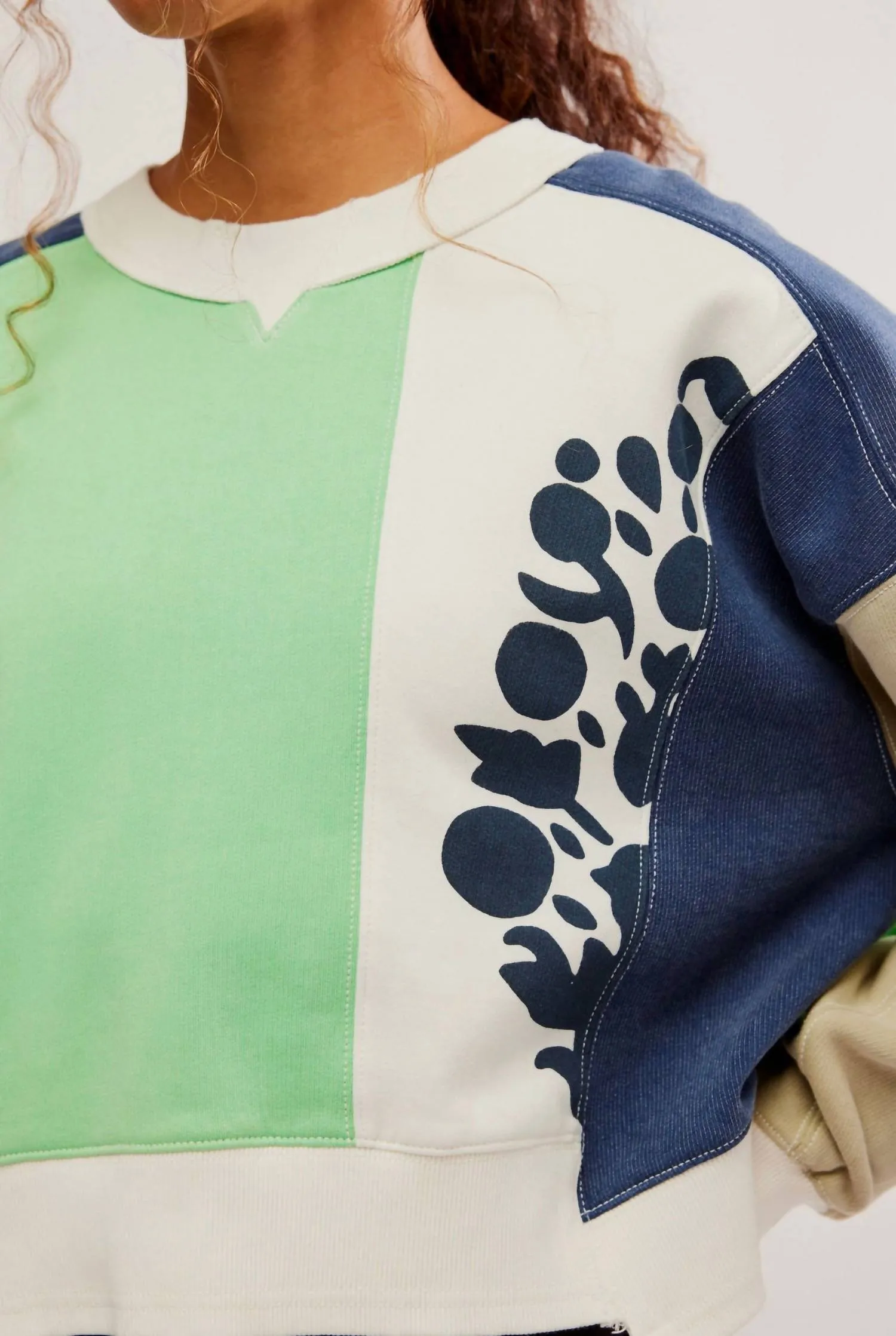 Intercept Logo Pullover In Green Combo