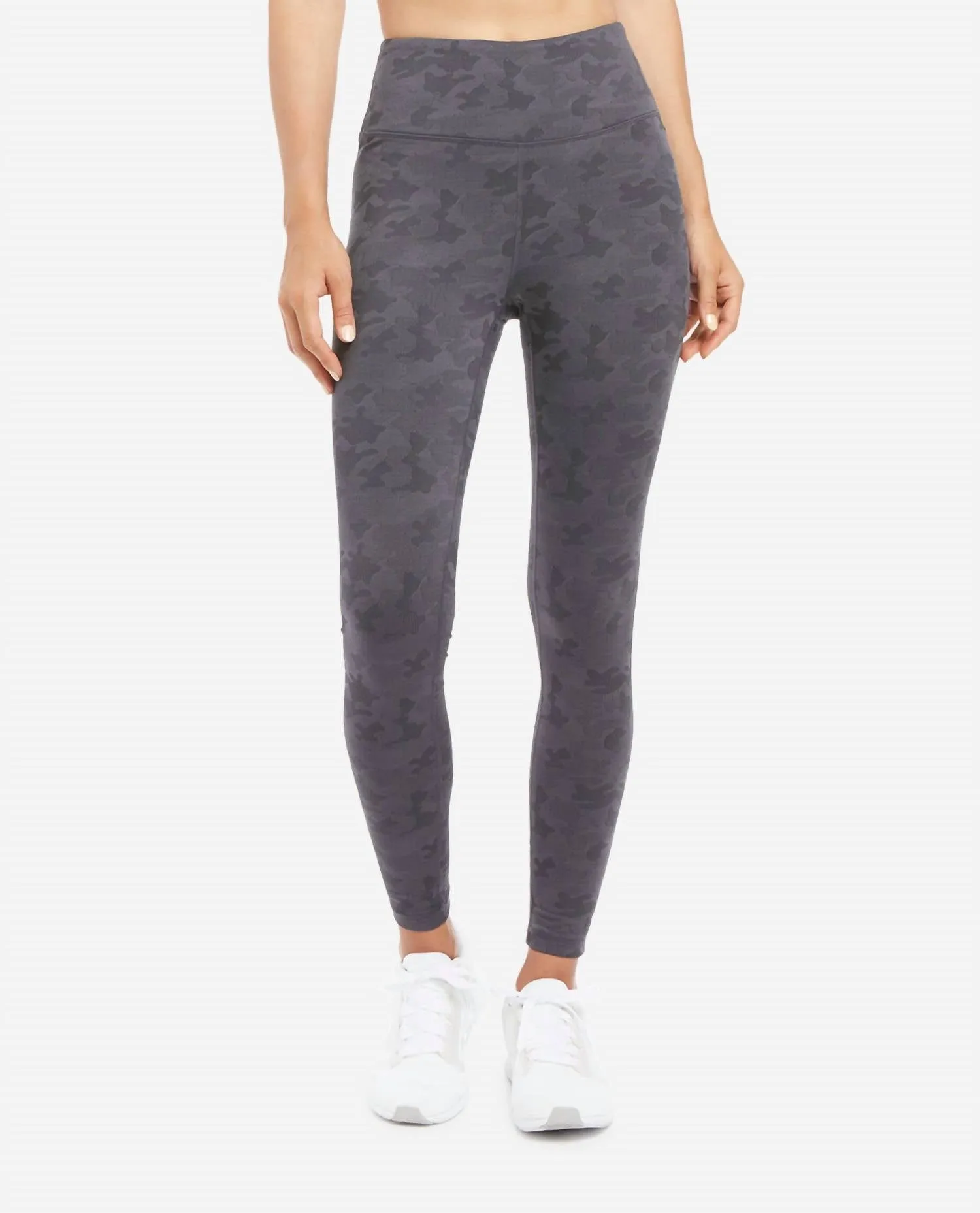Jacquard Camo Legging In Black Salt