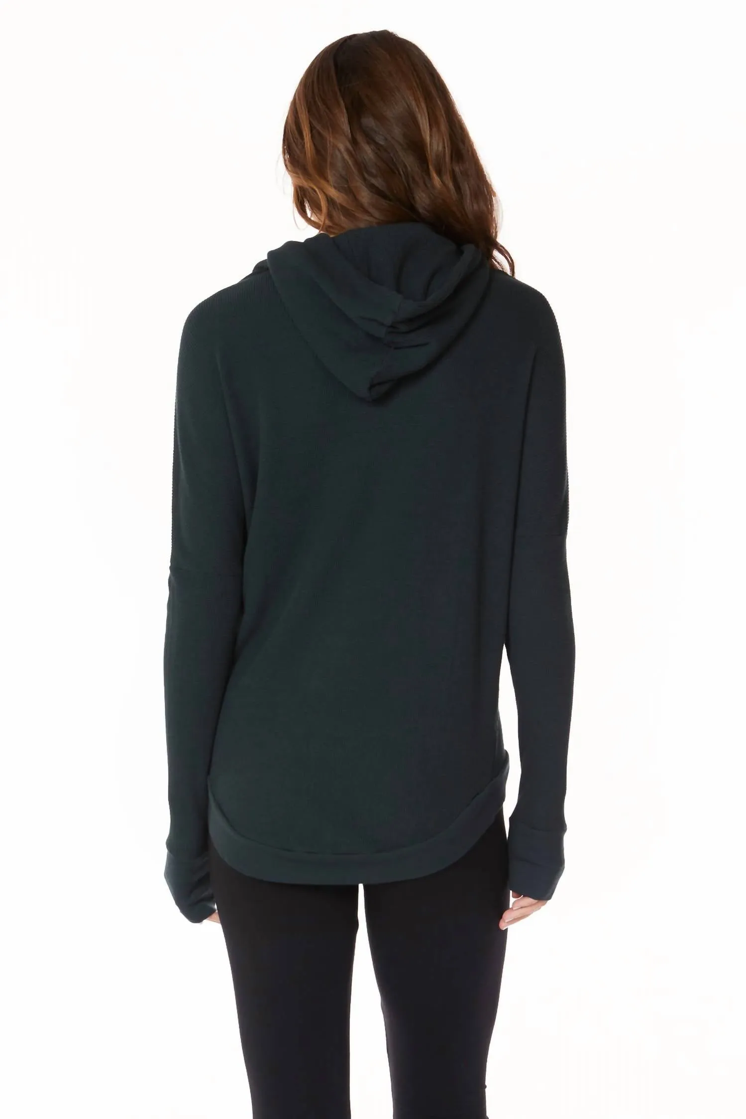 Long Sleeve Pocket Hoodie In Black