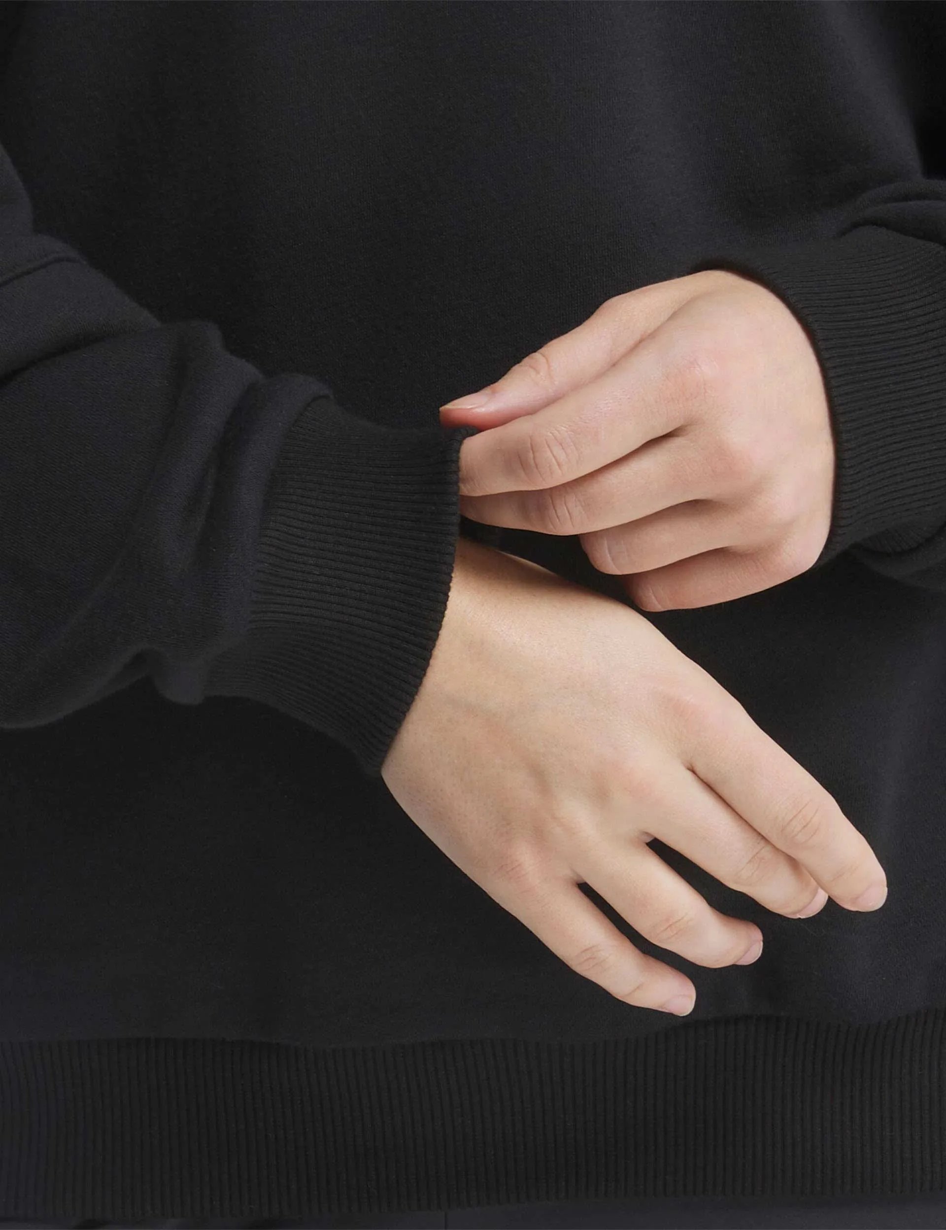 Lux Oversized Crew - Black