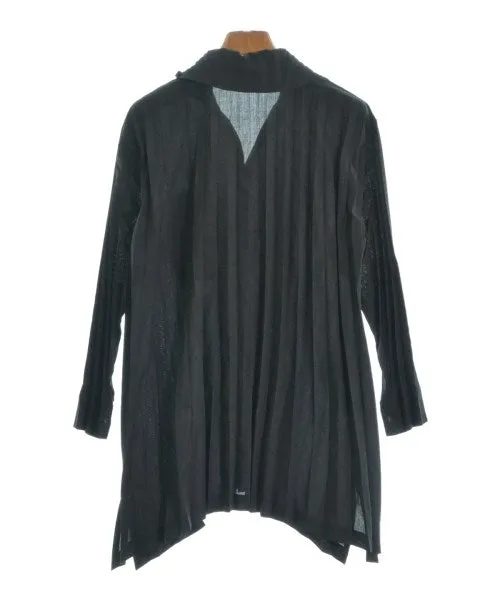 me ISSEY MIYAKE Casual shirts