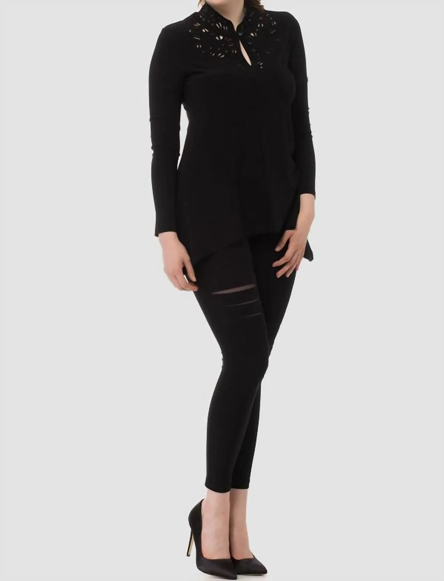Modern Cut-Out Legging In Black