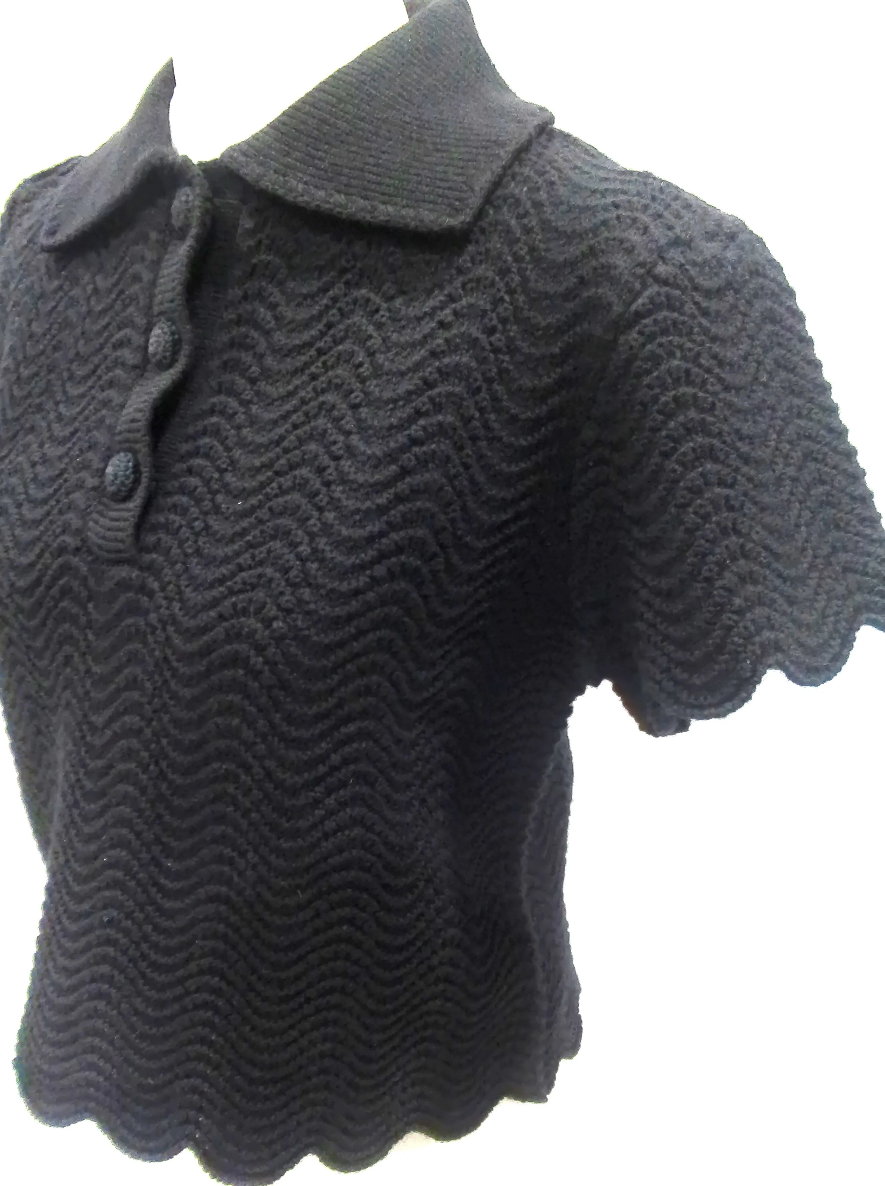 Nadine Sweater Onyx: Elegant Comfort Meets Style in Classic Black Hue