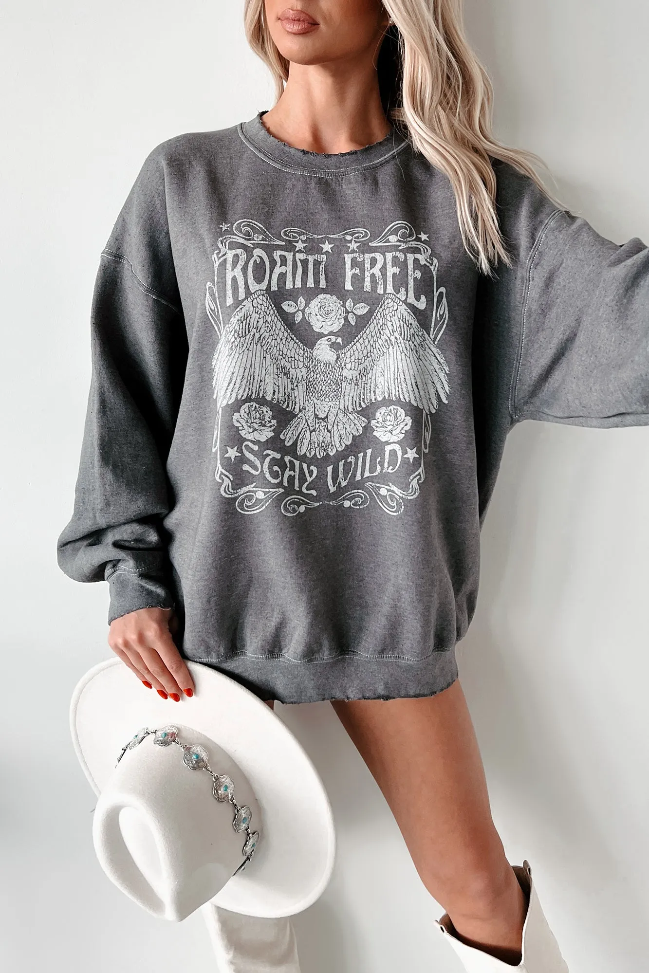 "Roam Free" Oversized Distressed Graphic Sweatshirt (Charcoal)