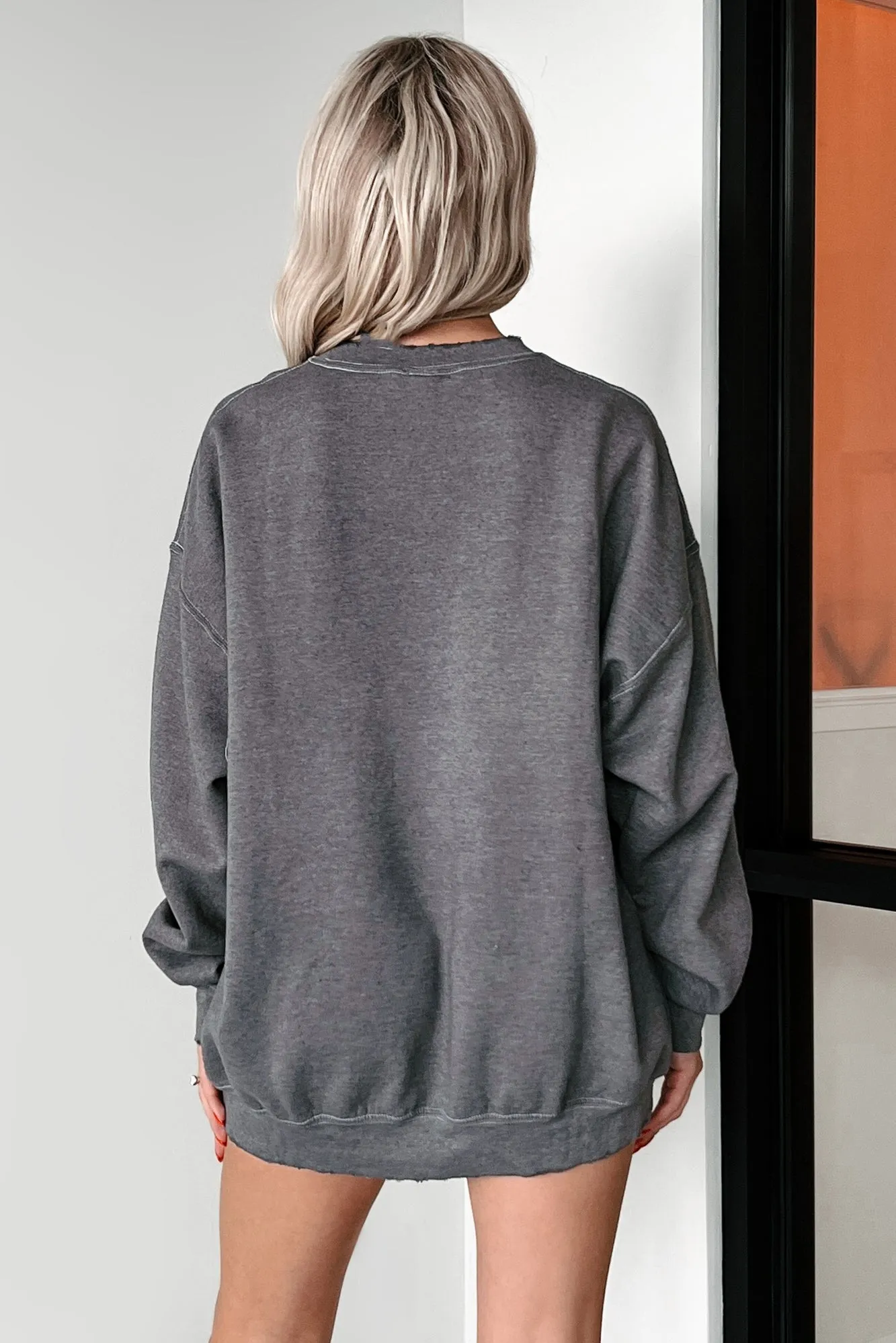 "Roam Free" Oversized Distressed Graphic Sweatshirt (Charcoal)