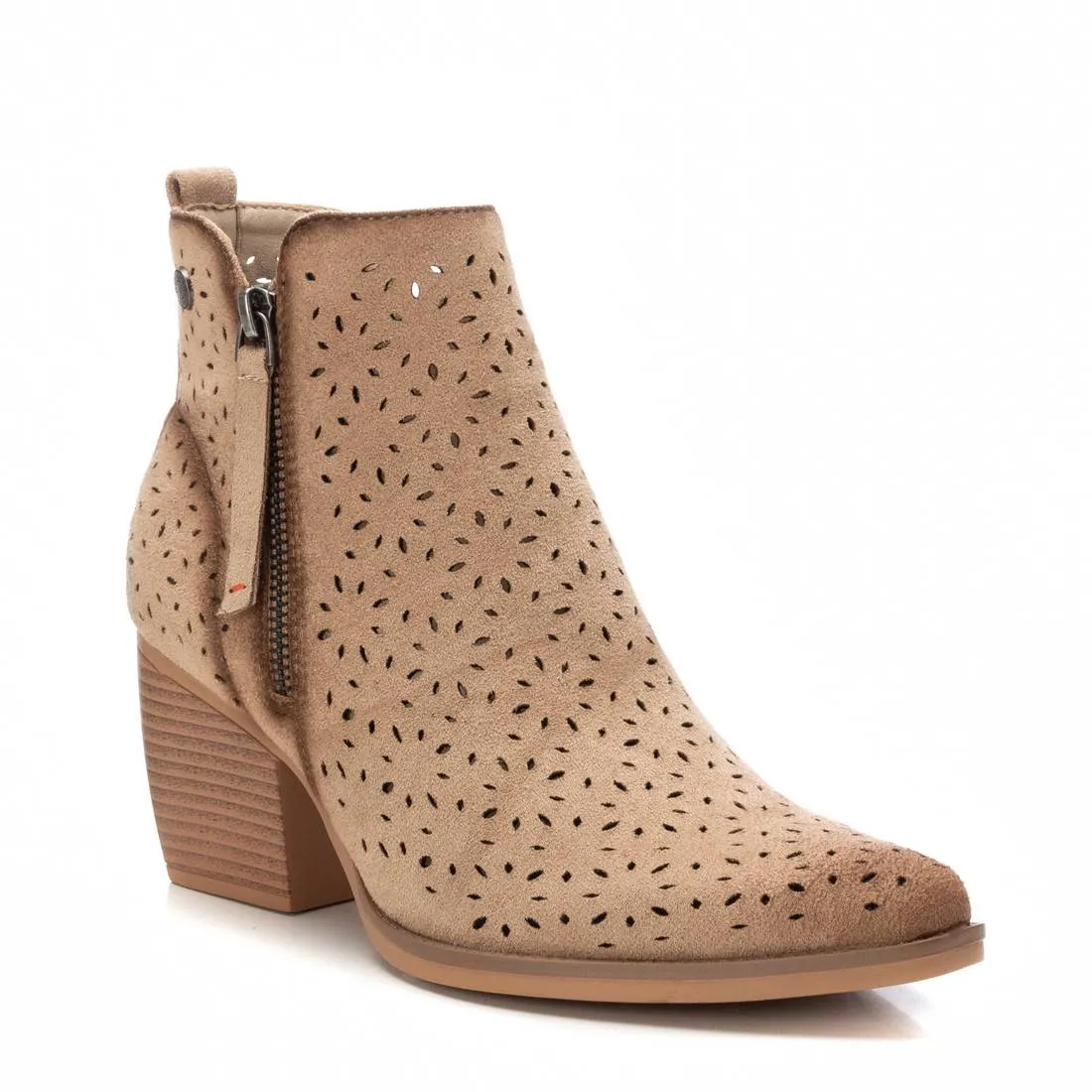 Refresh Women's Fashion Italian Western Booties with Side Zipper By Xti