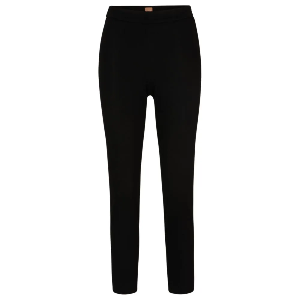 Regular-fit trousers in stretch fabric with tapered leg