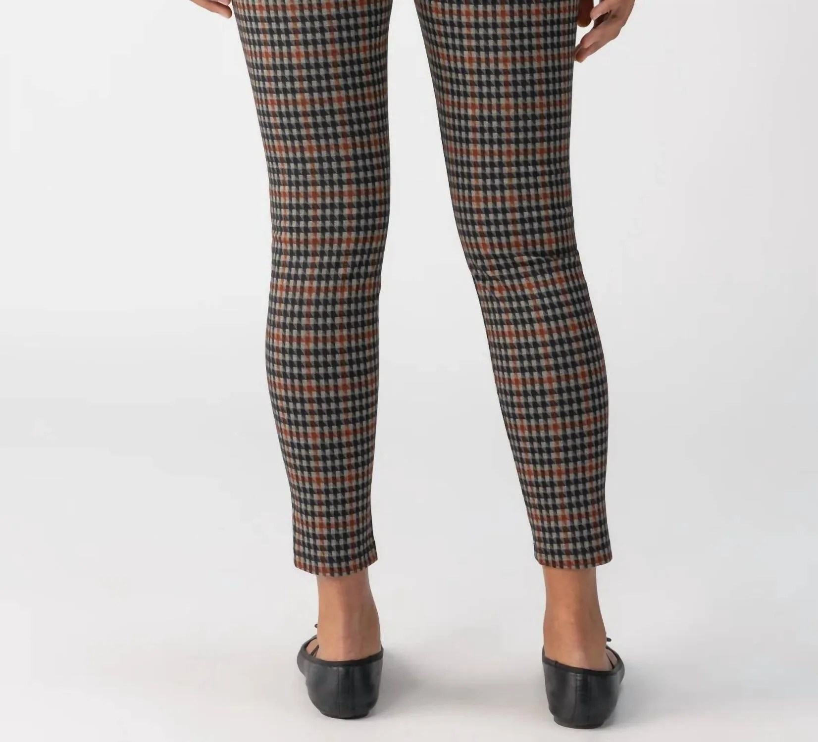 Runaway Leggings In Arrow Plaid