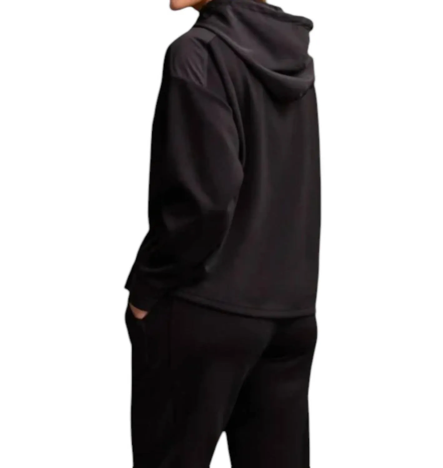 Techno Lux Stretch Hoodie In Black