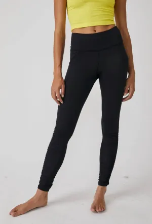 Wonderland Run Legging In Black