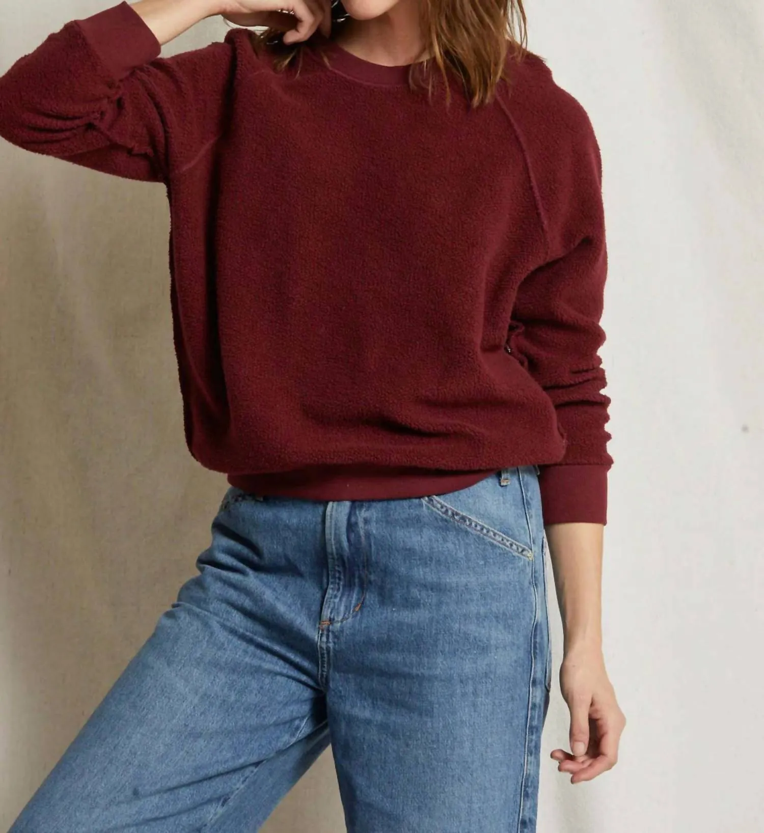 Ziggy Inside-Out Fleece Shrunken Sweatshirt In Cranberry